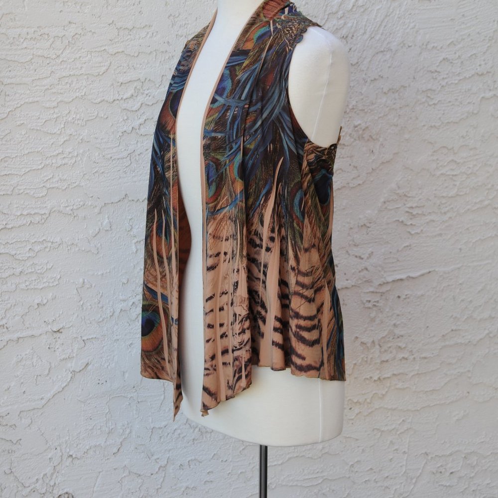 Vest - Picture 2 of 7